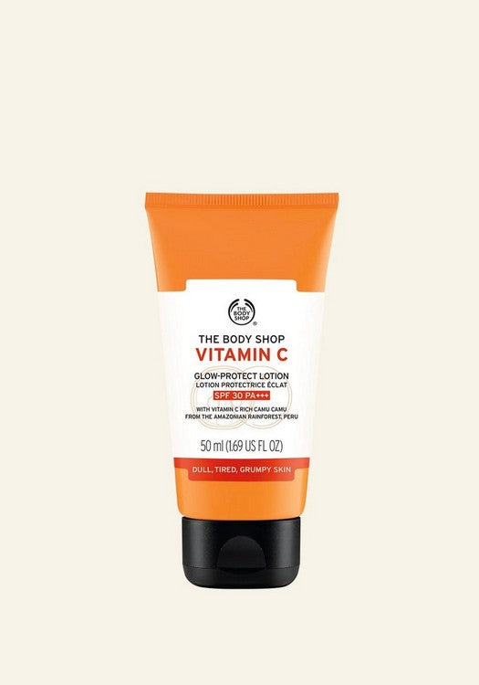 The   Body  Shop  Vitamin   C   Glow -Protect  Lotion  Spf  30+++